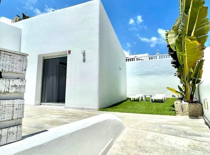 12 Vila Costa Adeje (Tenerife)