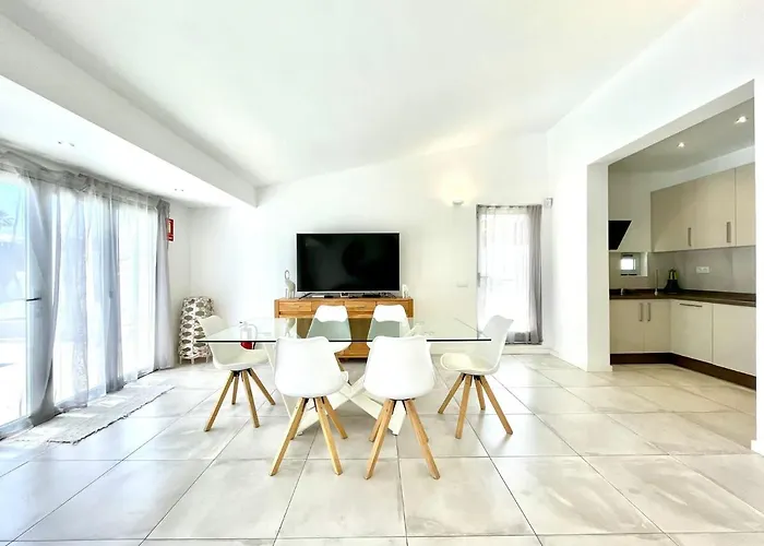 12 Villa Costa Adeje